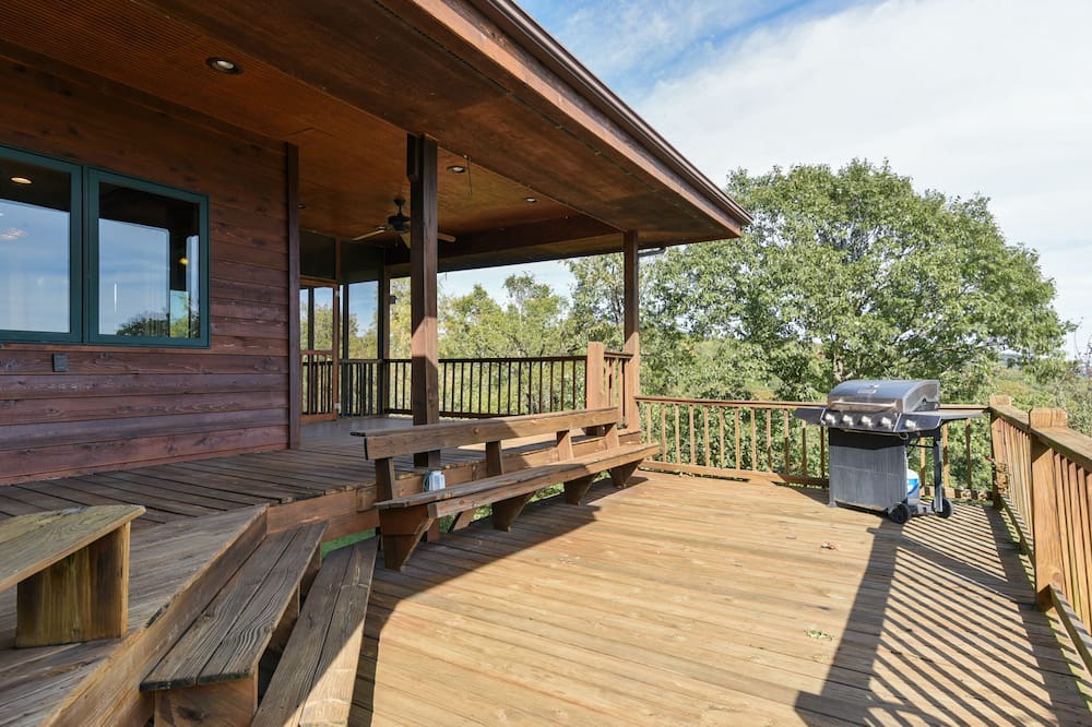 Photo of Patio Balcony in Shell Knob
