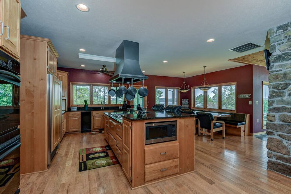 Photo of Kitchen in Shell Knob