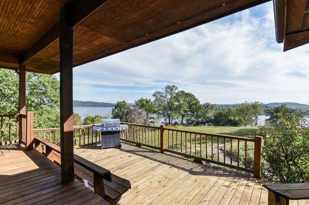 Photo of Patio Balcony in Shell Knob