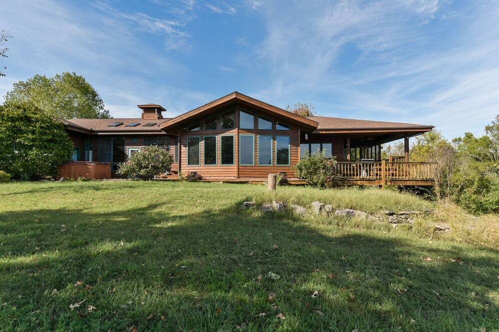 Photo of Outdoor in Shell Knob