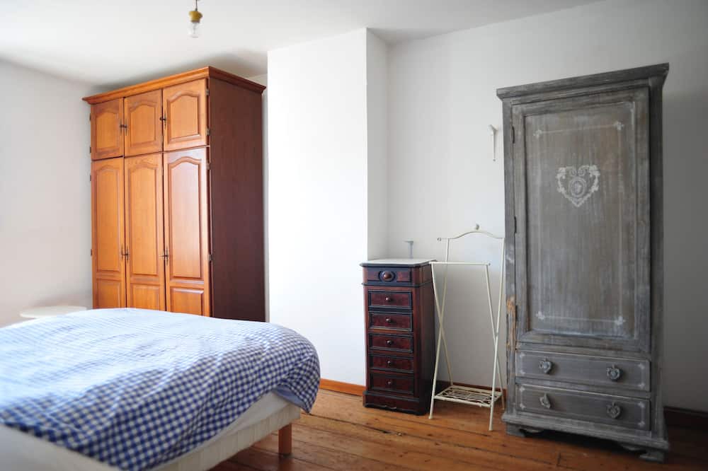 Photo of Bedroom in Bonneuil-en-Valois