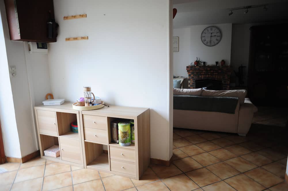 Photo of Livingroom in Bonneuil-en-Valois