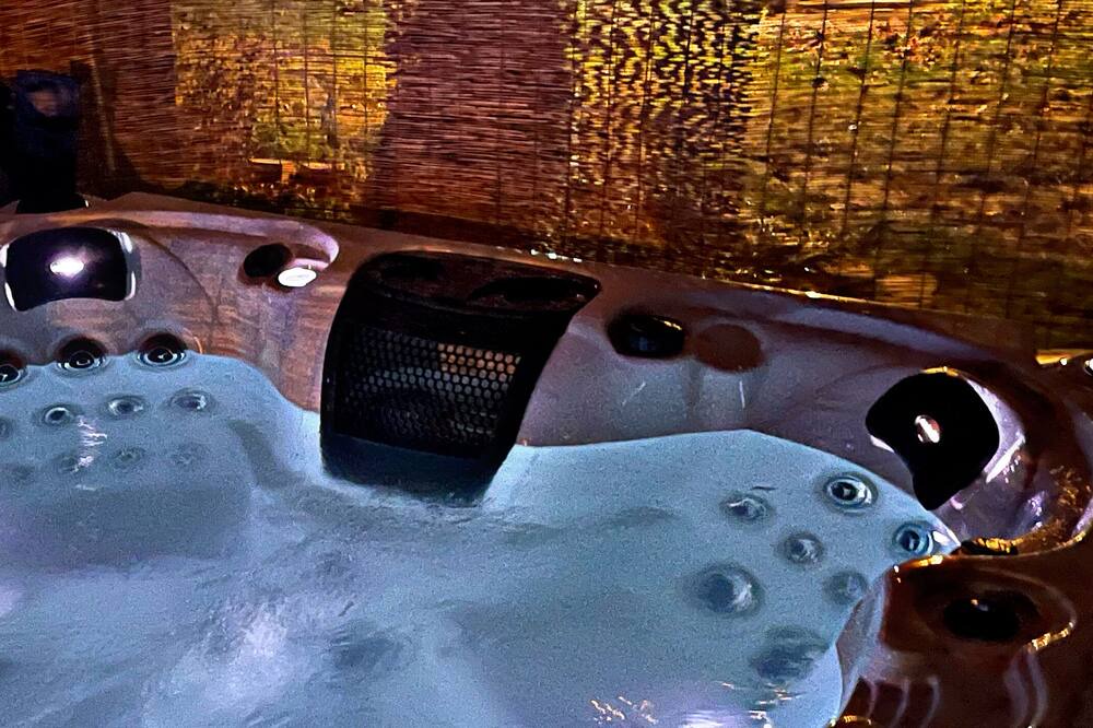 Photo of Others in Mount Airy