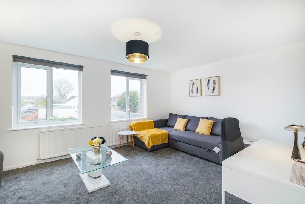 Photo of Others in Aveley