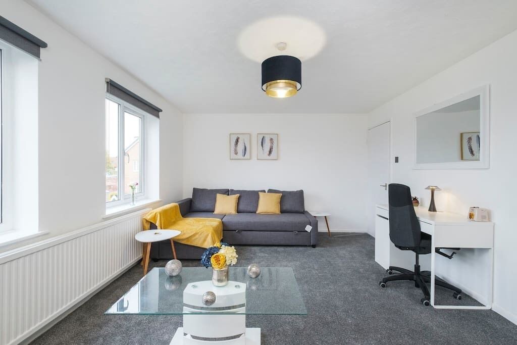 Photo of Others in Aveley