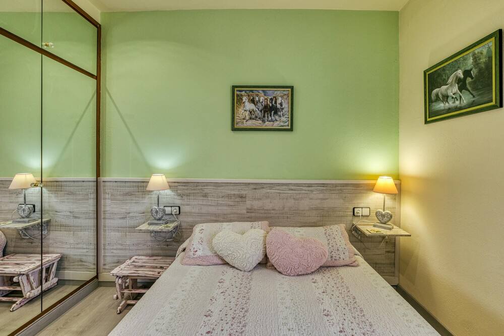 Photo of Bedroom in Begur