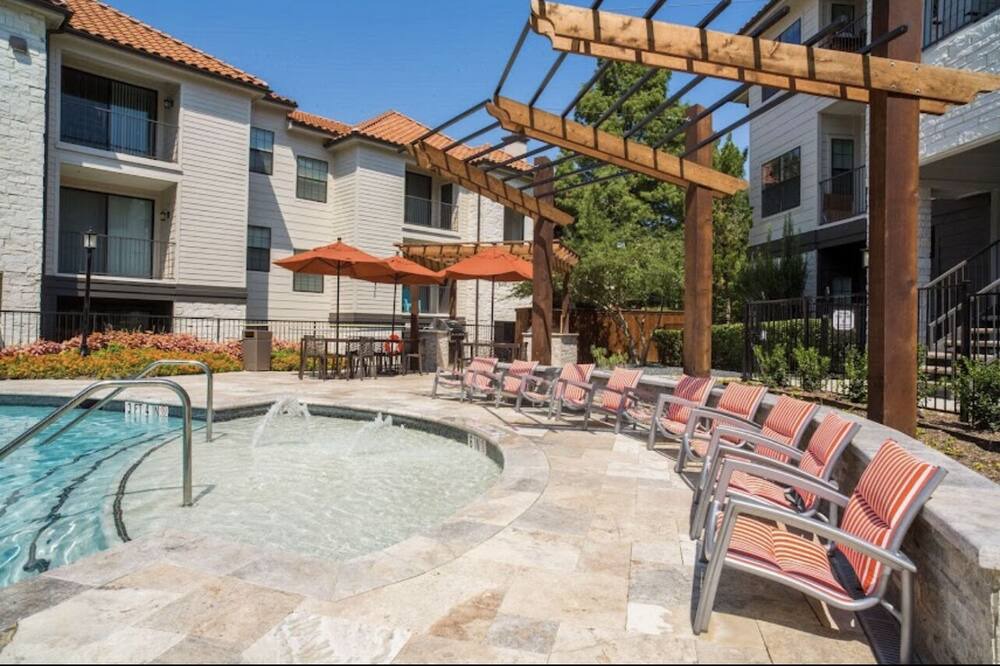 Photo of Outdoor in Irving