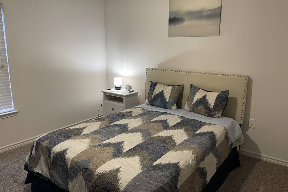Photo of Bedroom in Irving