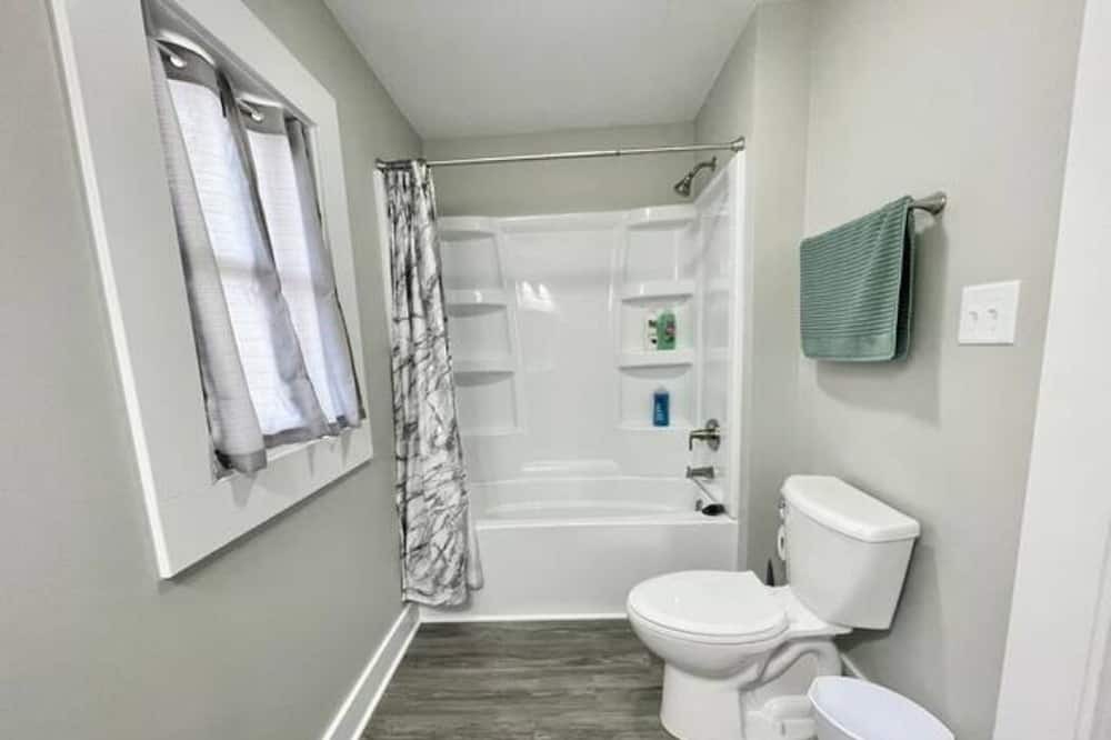 Photo of Bathroom in Franklin