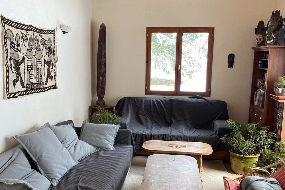 Photo of Livingroom in Saint-Christophe-sur-Guiers