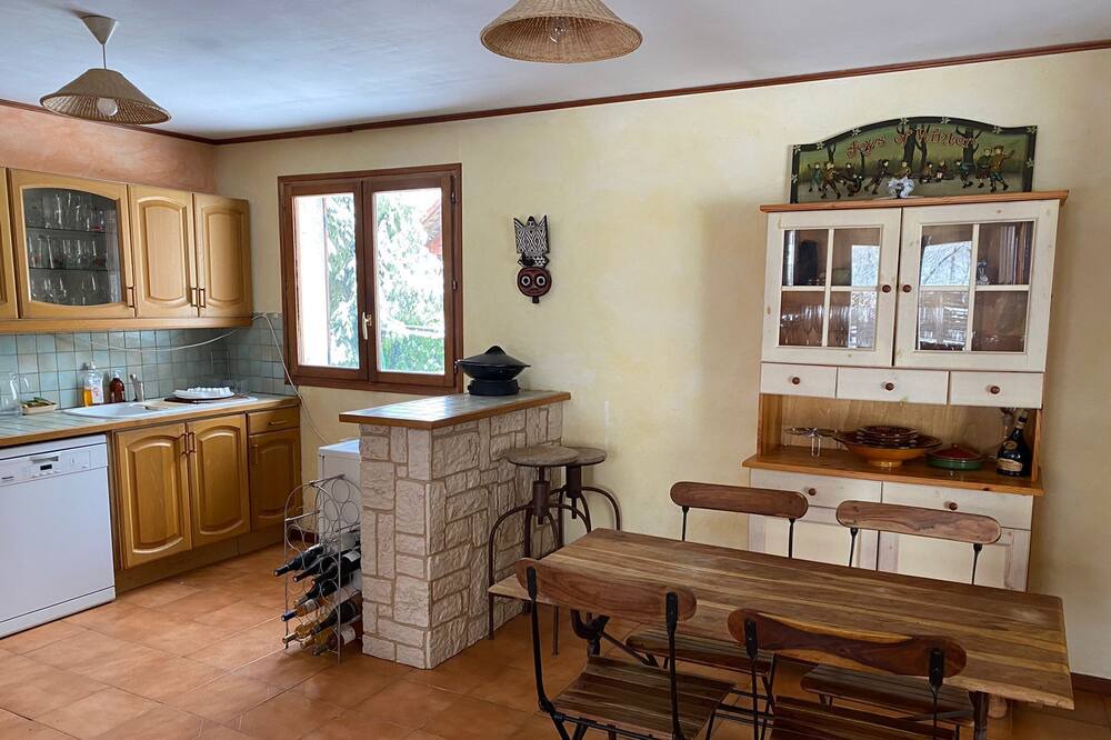 Photo of Kitchen in Saint-Christophe-sur-Guiers