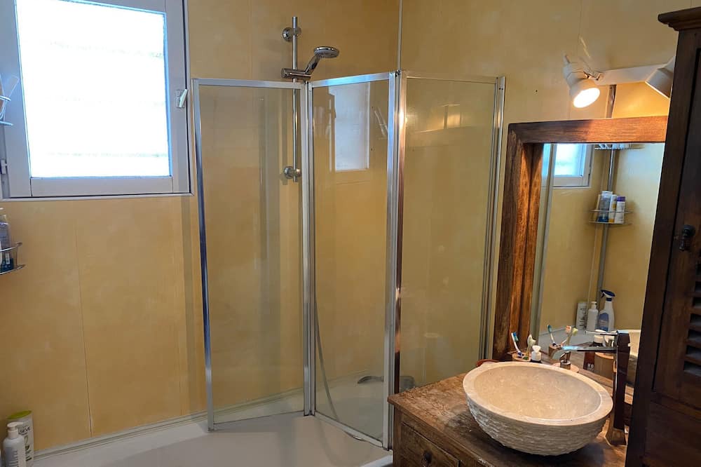 Photo of Bathroom in Saint-Christophe-sur-Guiers