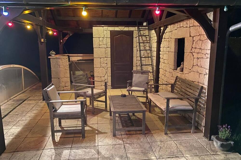 Photo of Patio Balcony in Saint-Christophe-sur-Guiers