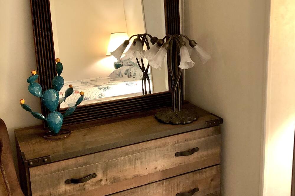 Photo of Bedroom in Hondo