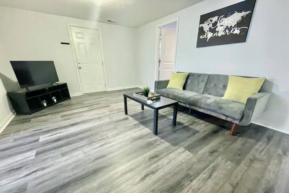 Photo of Livingroom in Franklin