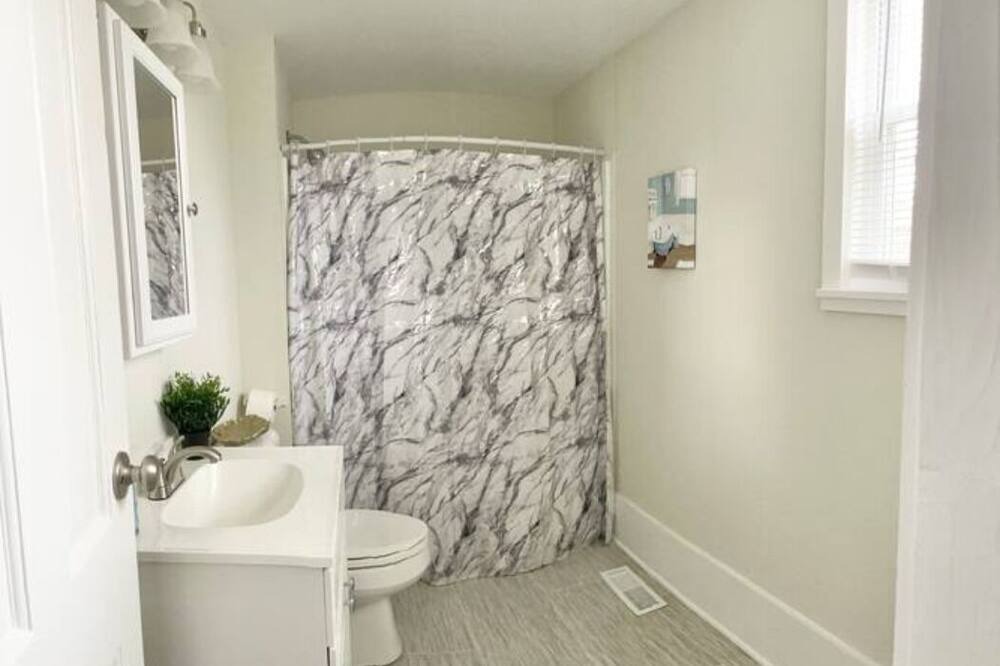 Photo of Bathroom in Franklin