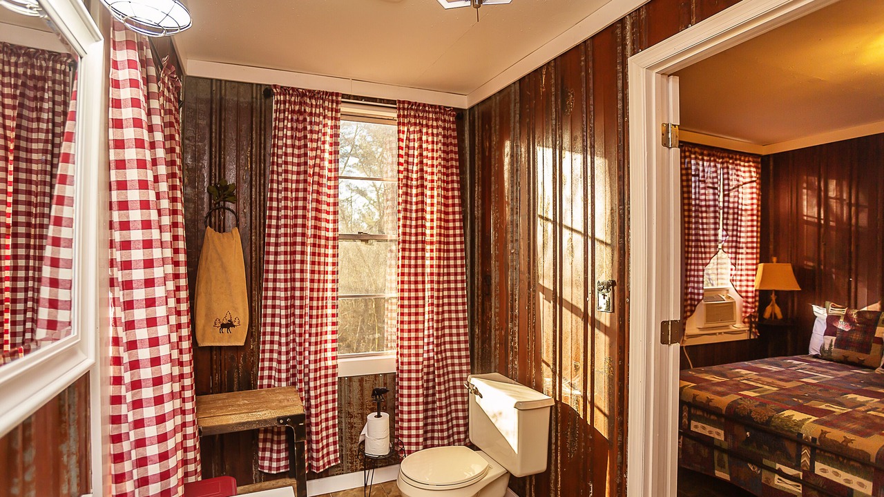 Photo of Bathroom in Benton