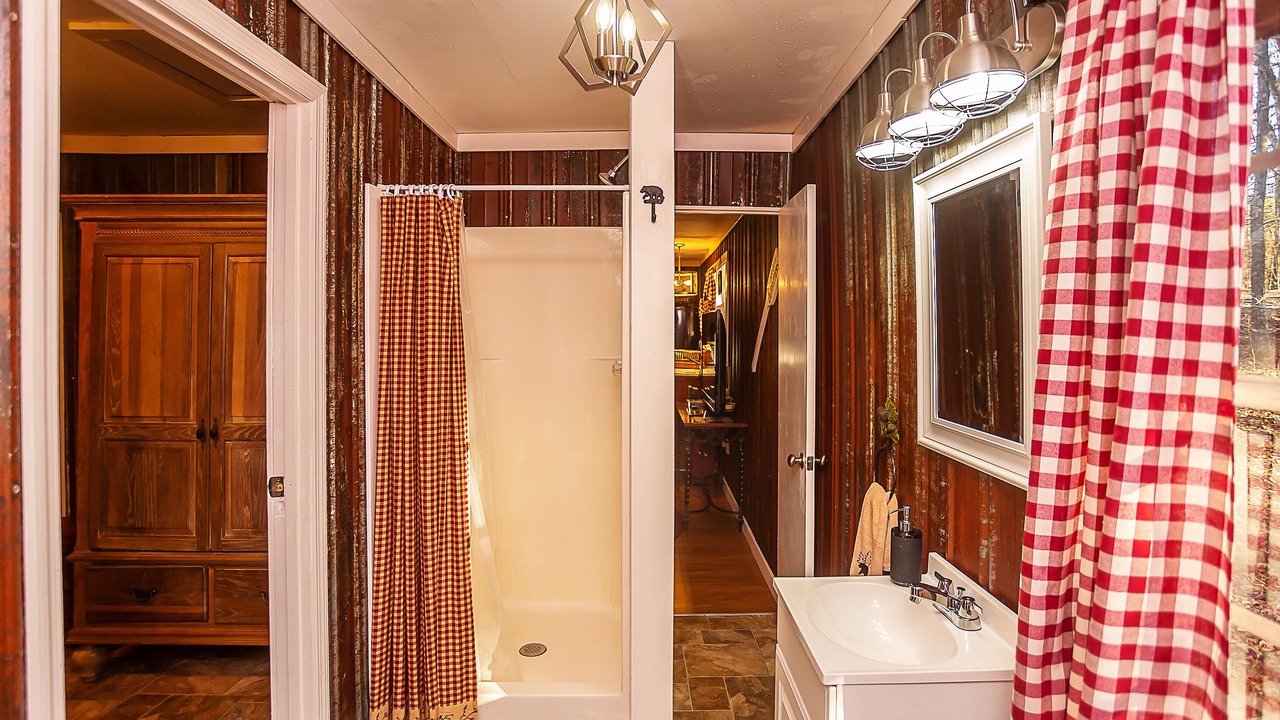 Photo of Others in Benton