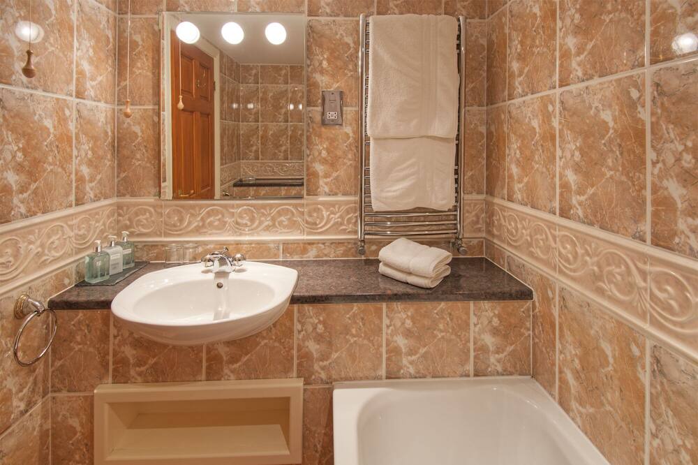 Photo of Bathroom in Embleton