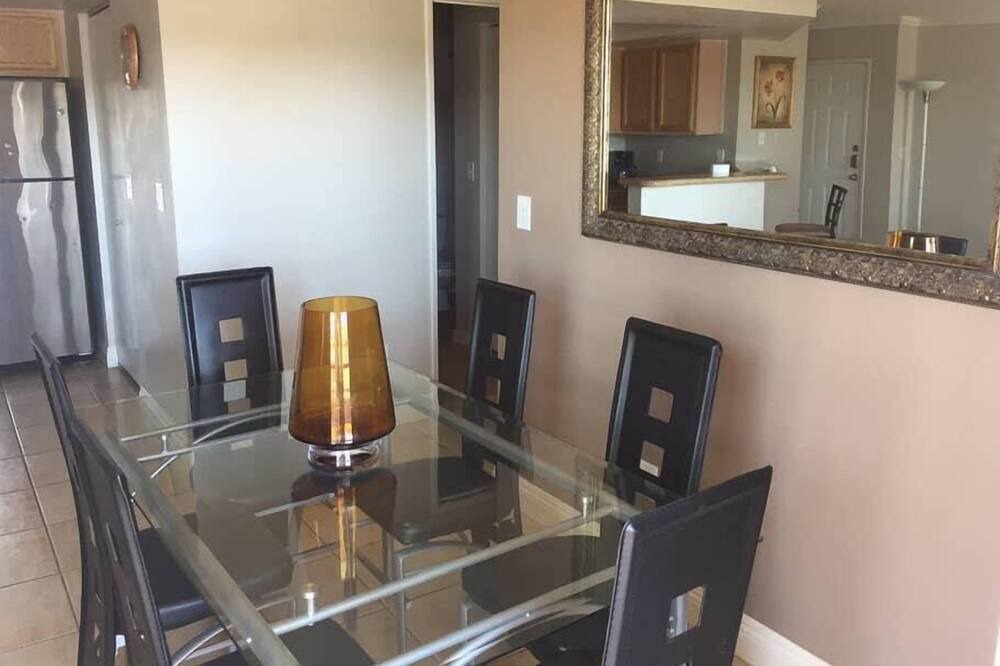 Photo of Kitchen in Canyon Gate