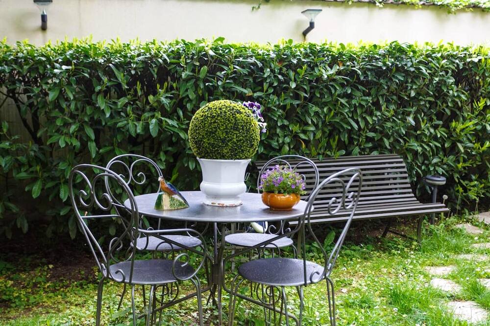 Photo of Others in Ville-d'Avray