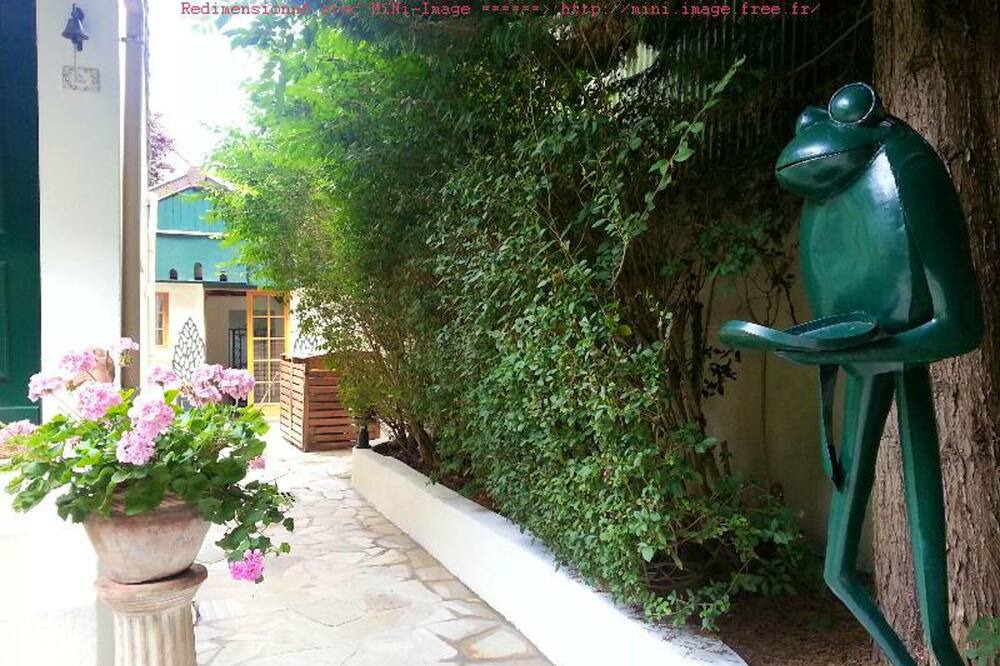 Photo of Others in Ville-d'Avray