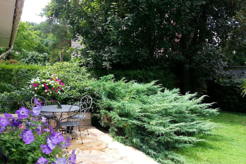 Photo of Outdoor in Ville-d'Avray