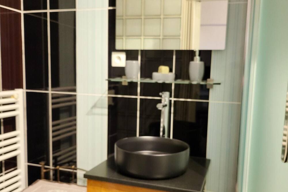 Photo of Bathroom in Ville-d'Avray