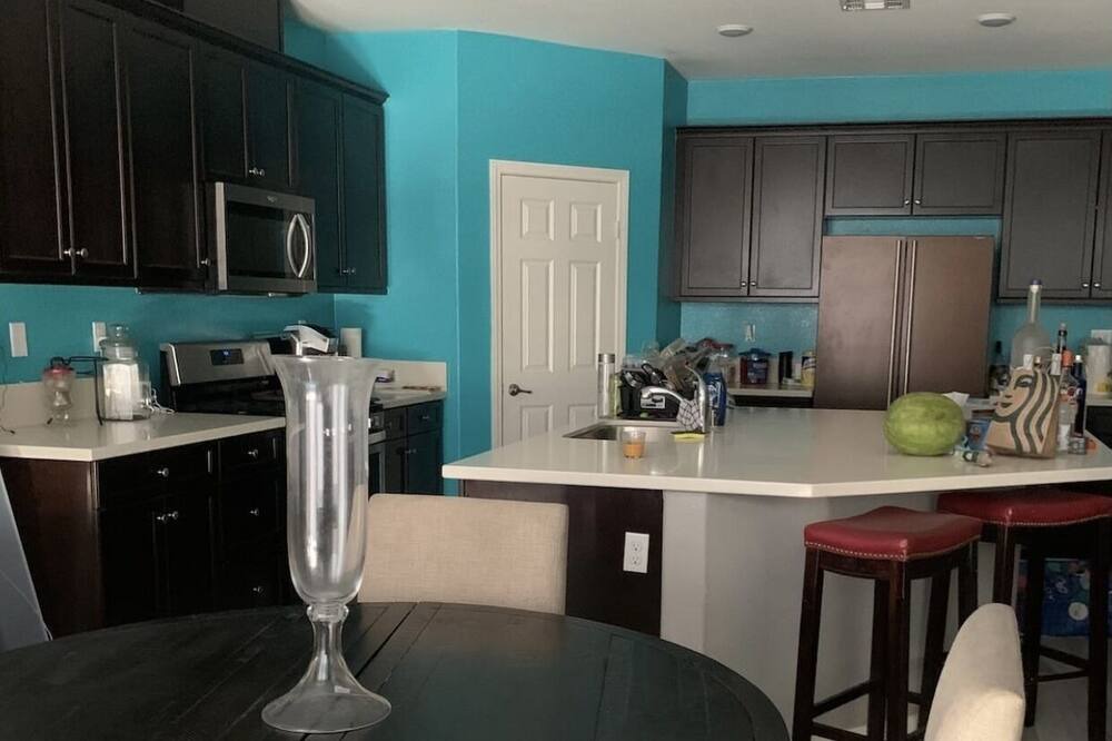 Photo of Kitchen in Colton
