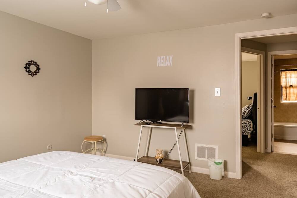 Photo of Bedroom in Oak Park