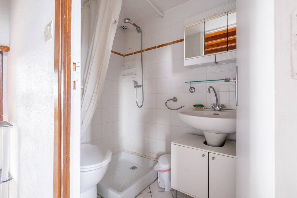 Photo of Bathroom in Villemur-sur-Tarn