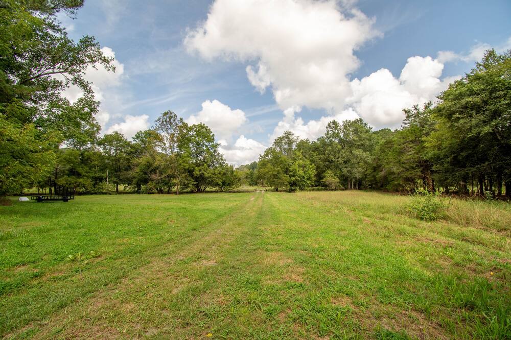 Photo of Outdoor in Adairsville