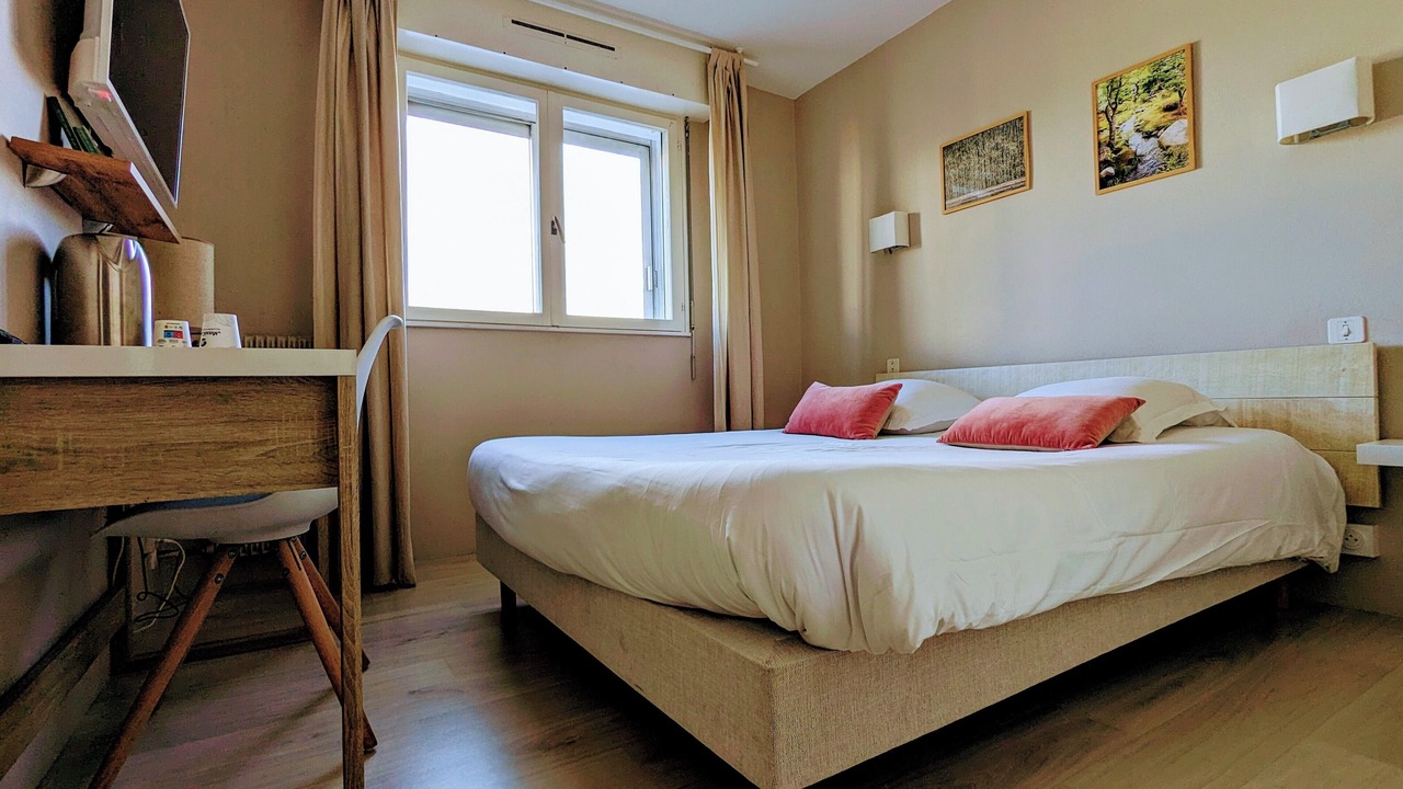 Photo of Bedroom in Lanester