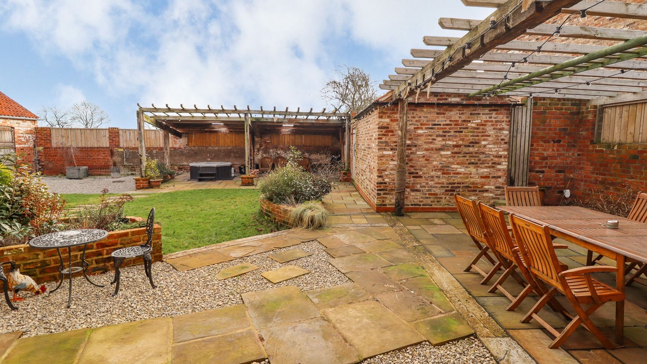 Photo of Others in Stainforth