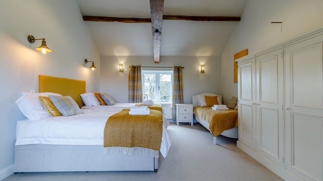 Photo of Others in Stainforth