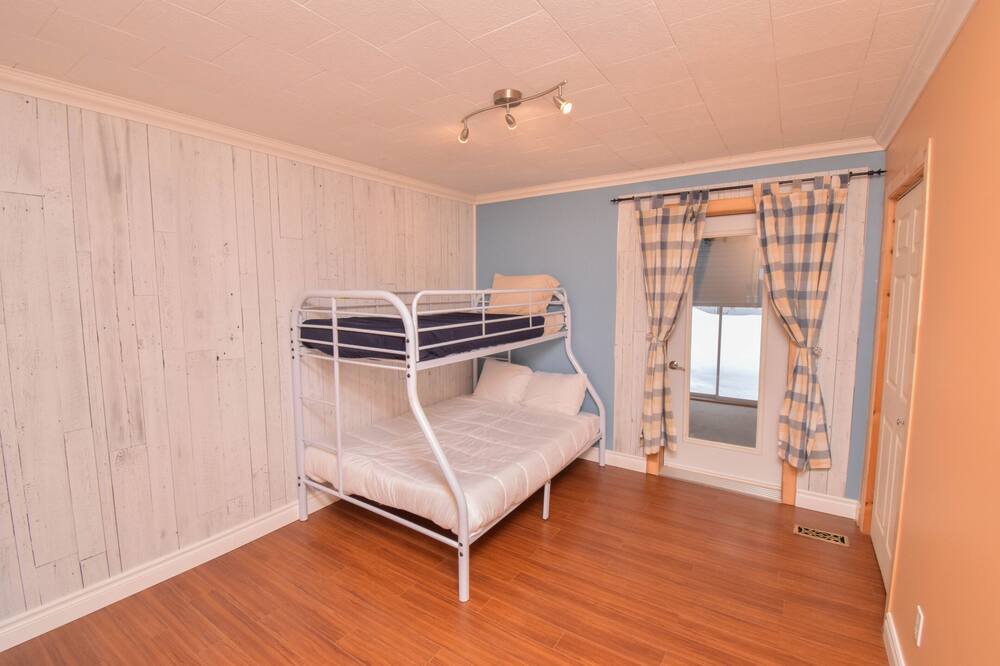 Photo of Bedroom in Lac-des-Plages