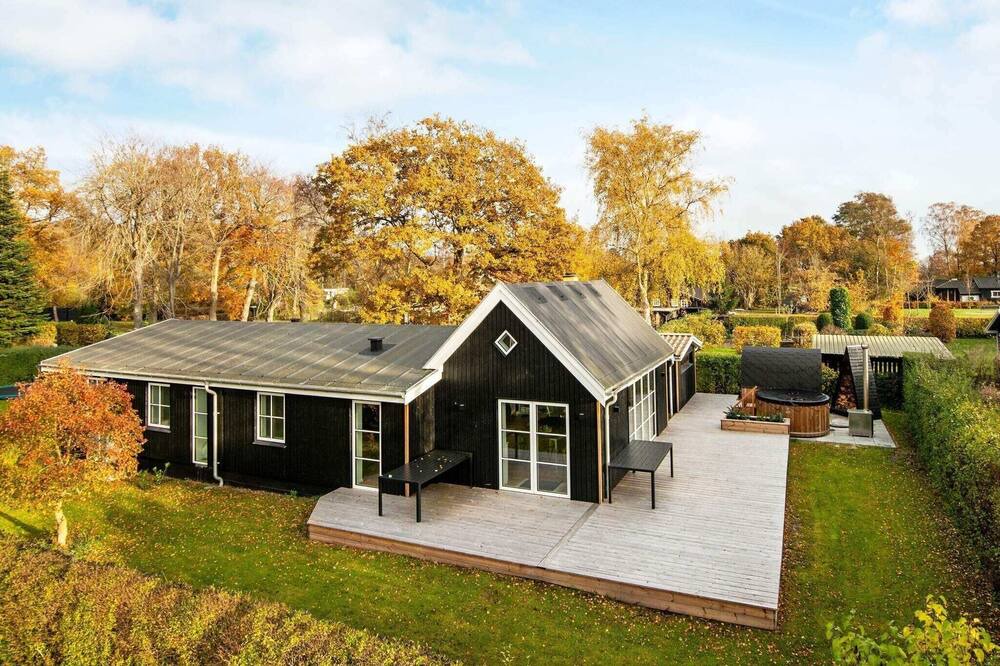 Photo of Outdoor in Lyngsbæk Strand