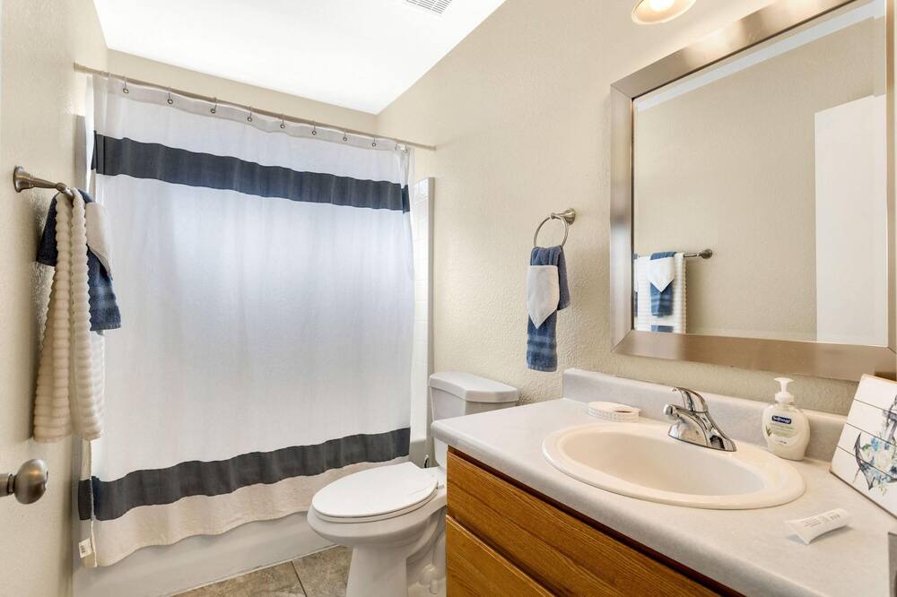 Photo of Bathroom in Rita Ranch