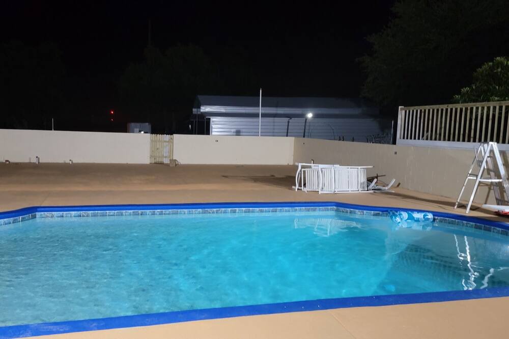 Photo of Outdoor in Groveland