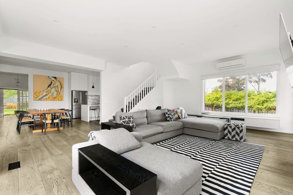 Photo of Livingroom in Glen Iris