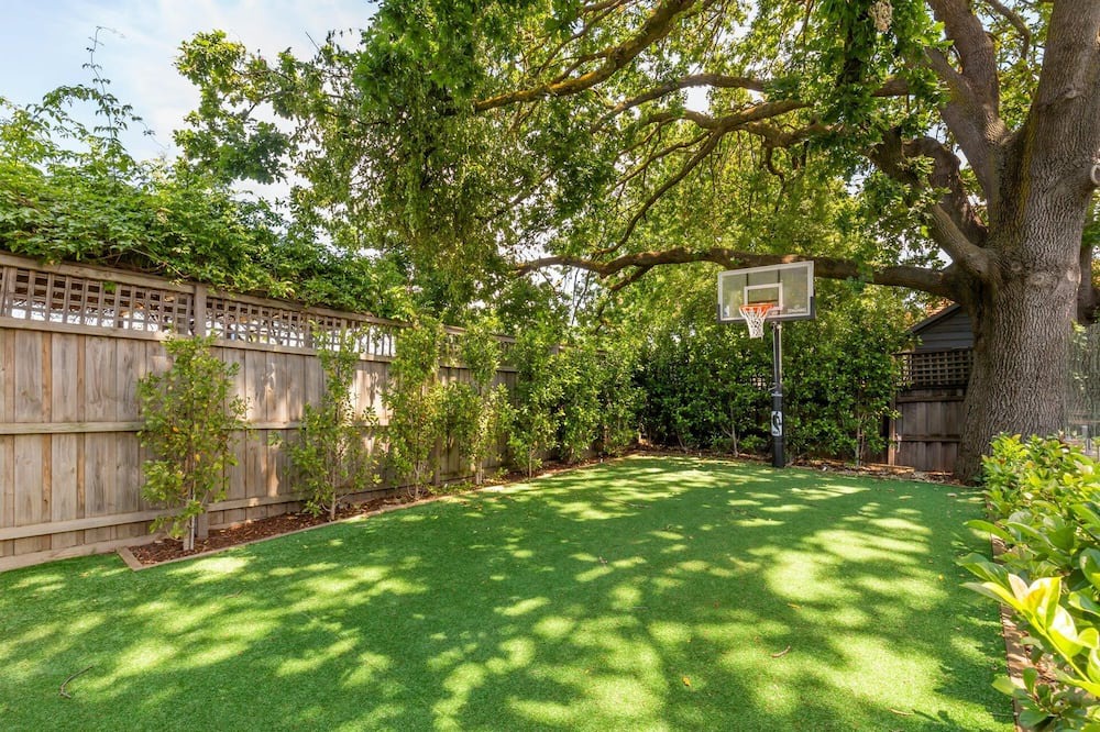 Photo of Outdoor in Glen Iris