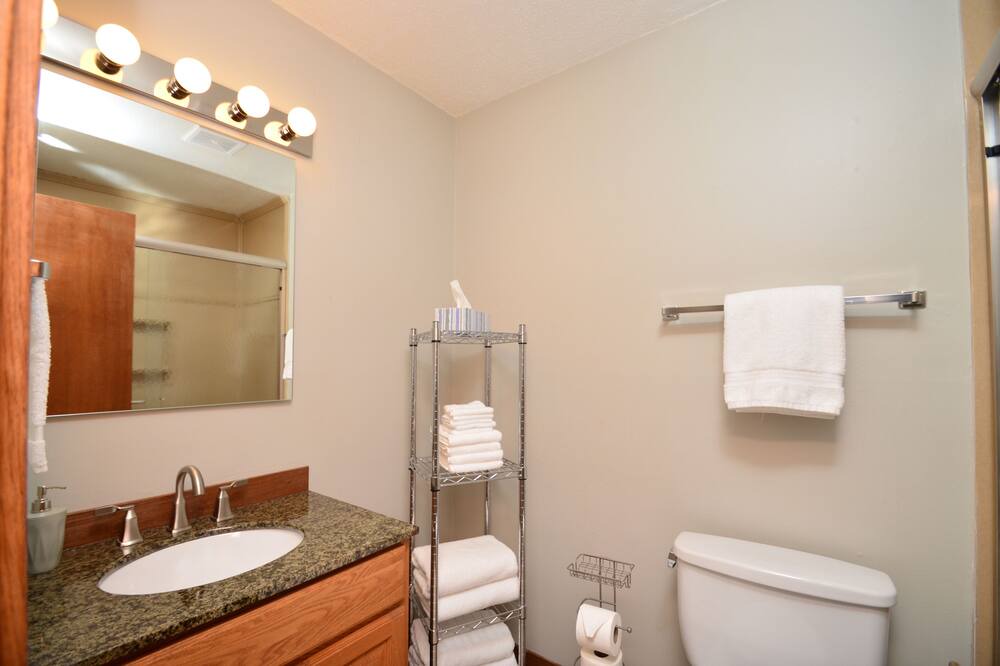Photo of Bathroom in Ankeny