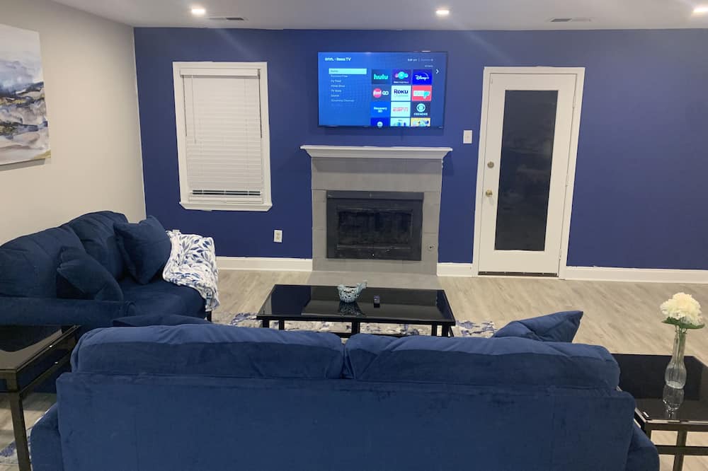 Photo of Livingroom in Smyrna