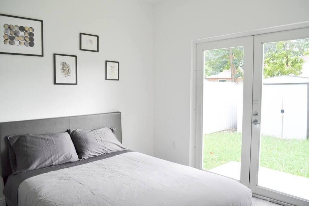 Photo of Bedroom in Liberty City