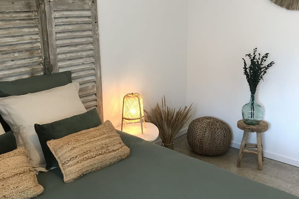 Photo of Bedroom in Portbail