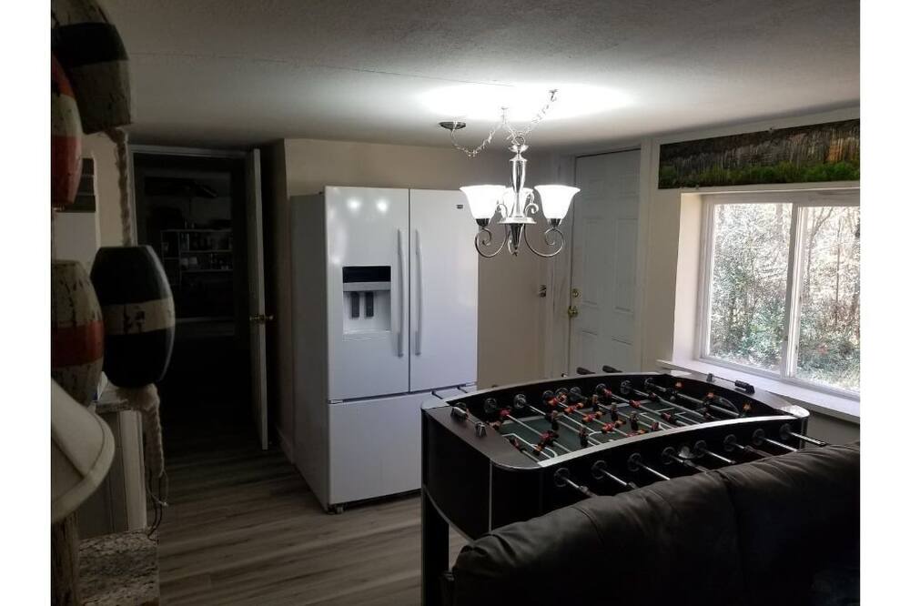 Photo of Bedroom in Maysville