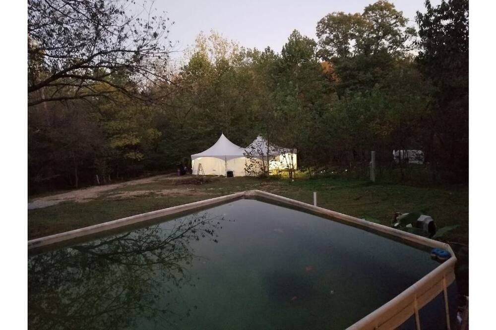 Photo of Outdoor in Maysville