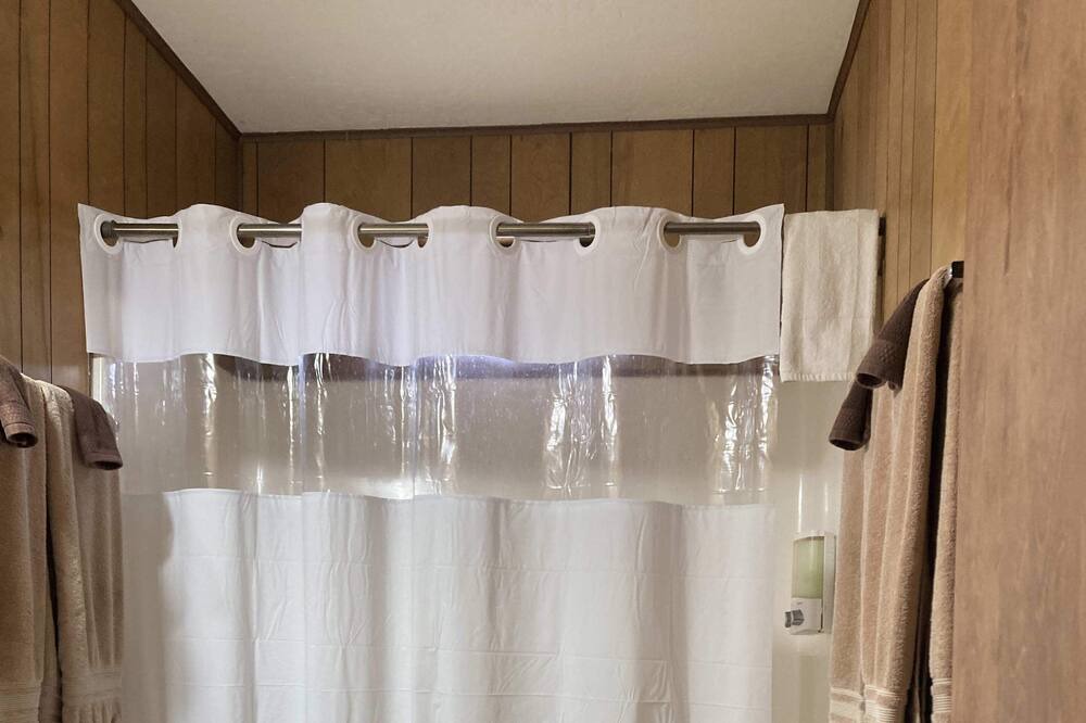 Photo of Bathroom in Greer