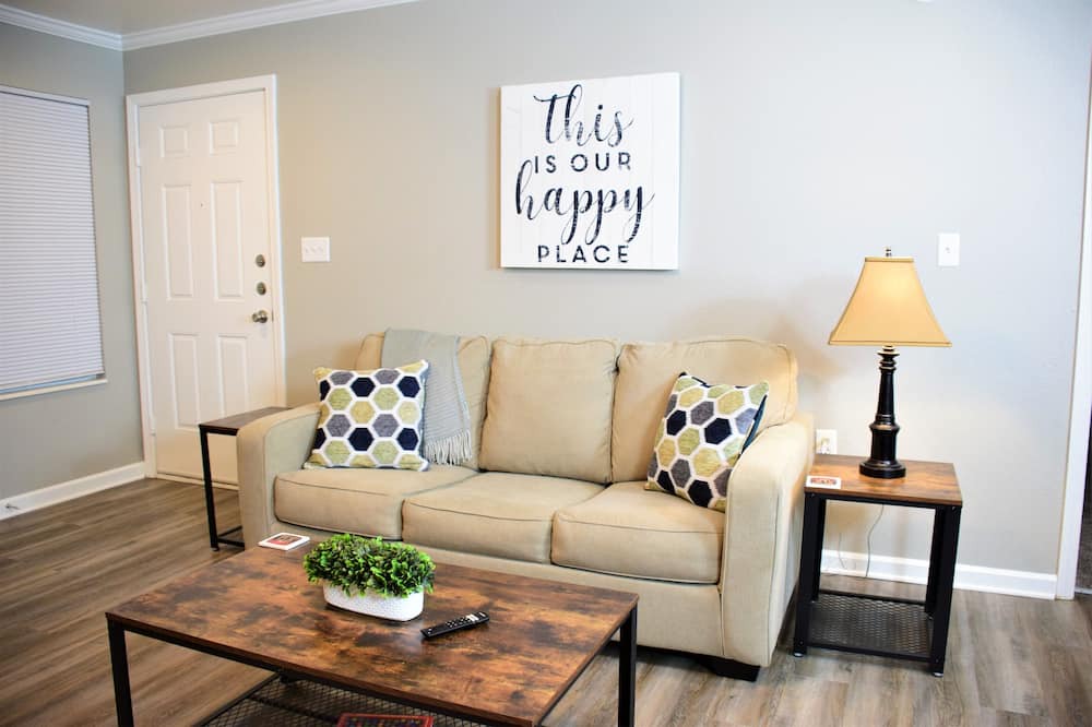 Photo of Livingroom in Cabot
