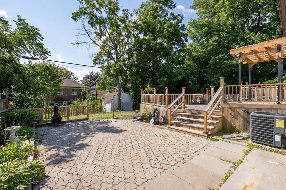 Photo of Outdoor in Oshawa